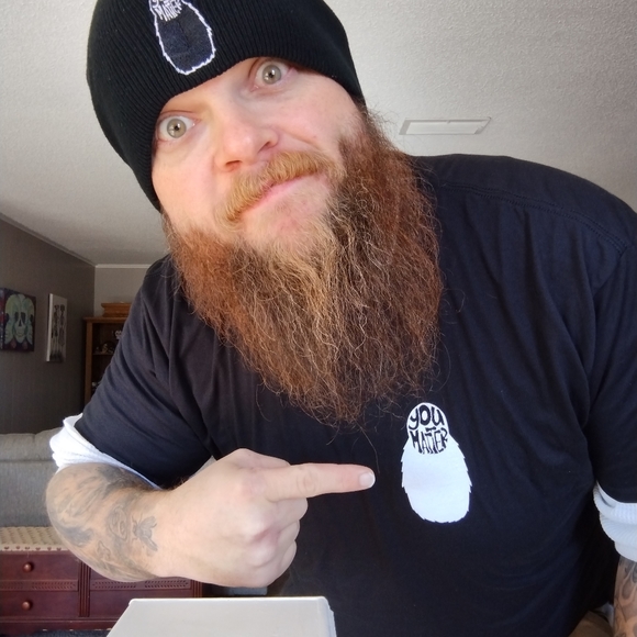 Meet your Posher, Leslie - Picture 1 of 1